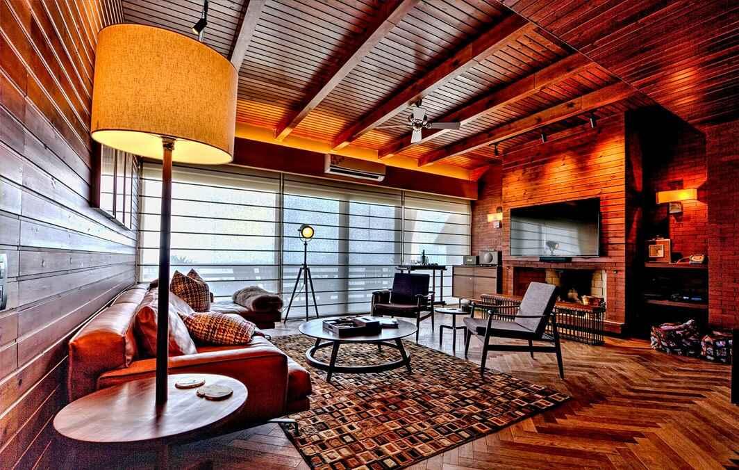 Luxury villa with infinity pool