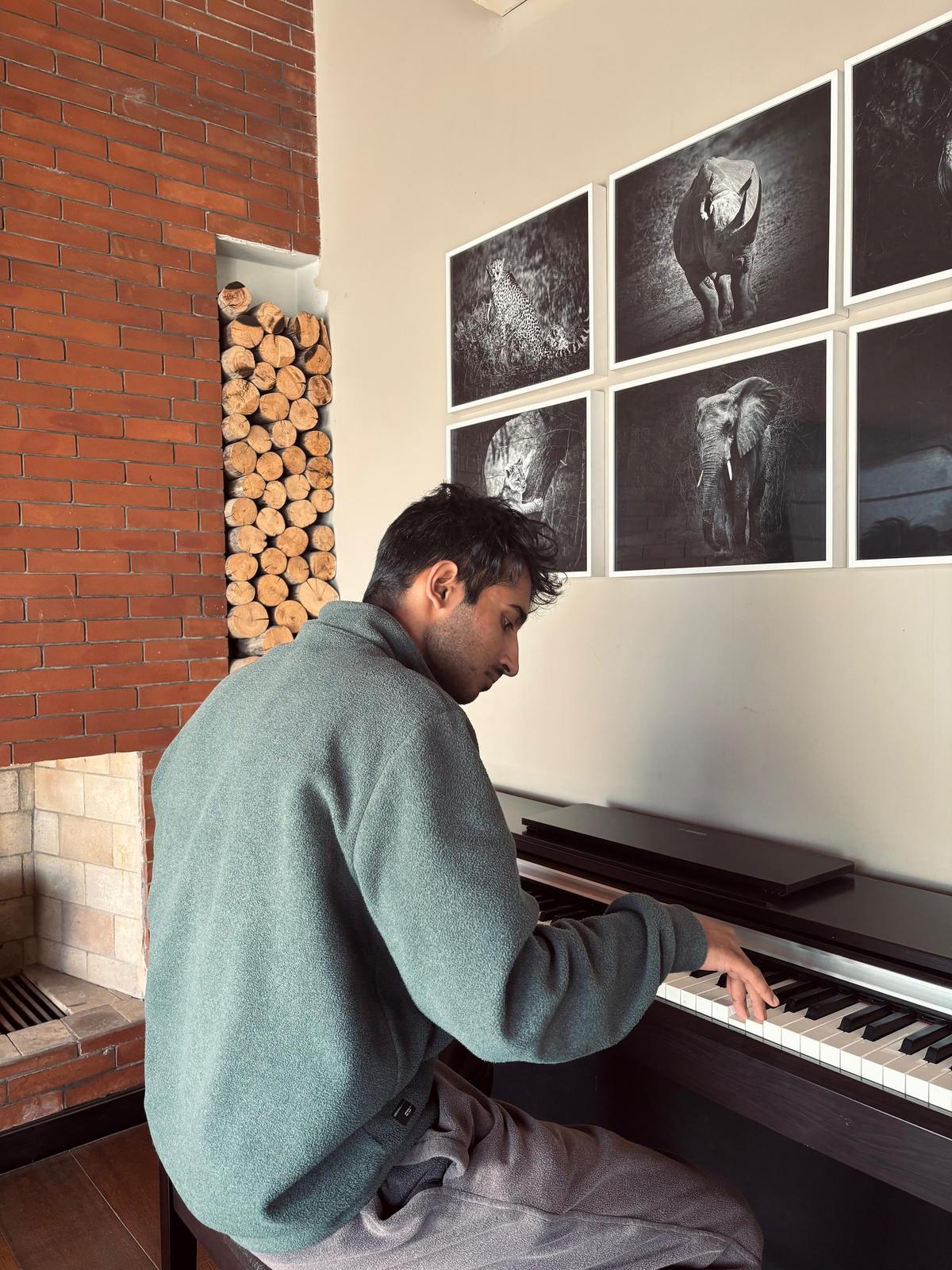 Luxury villa with infinity pool